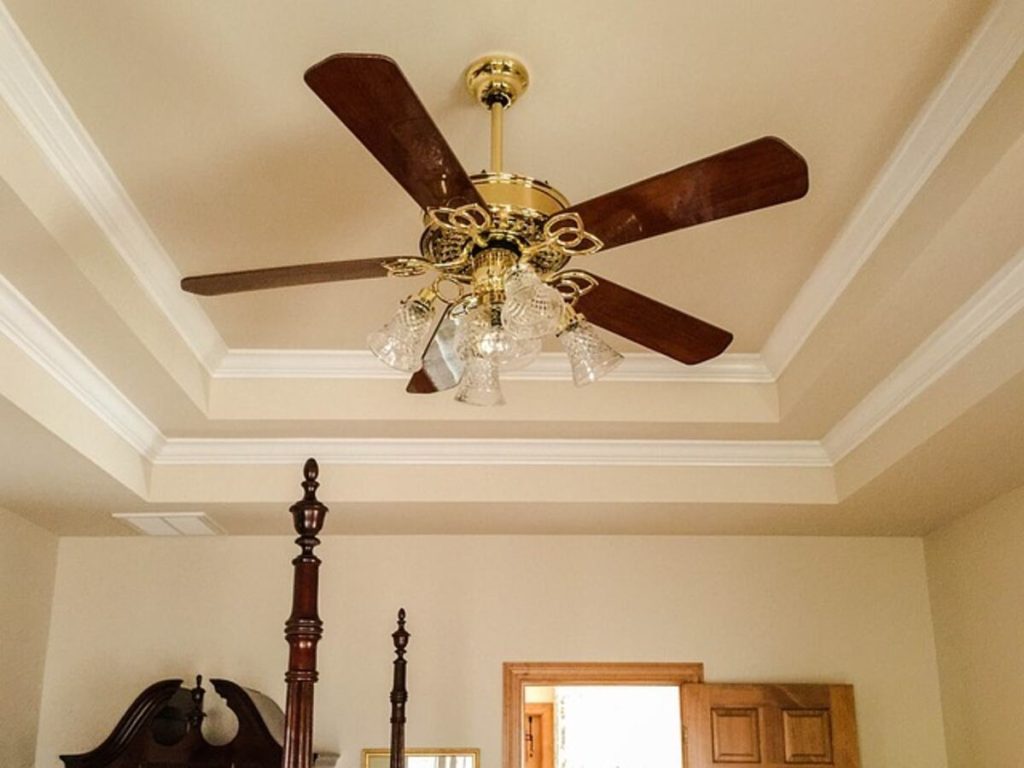 How to Install Crown Molding